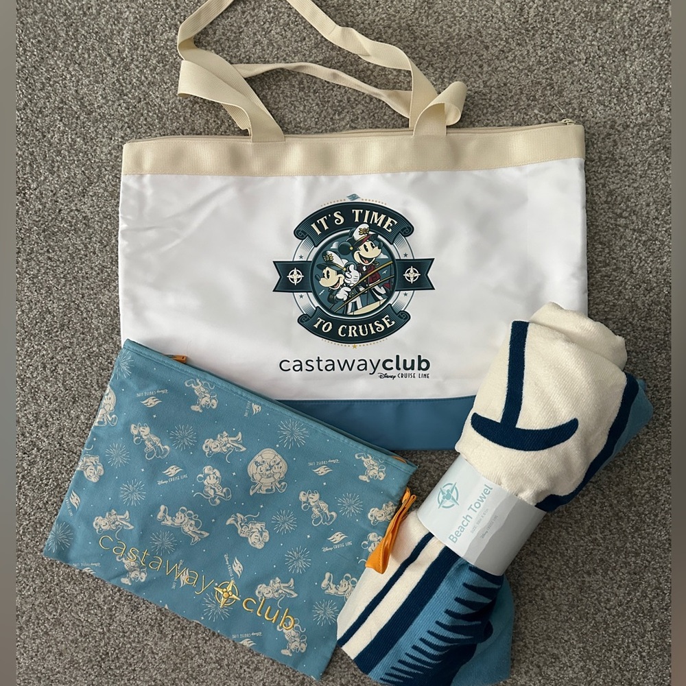 Disney Cruise Castaway Member Silver Anniversary Tote, Wet/dry bag & Towel - New